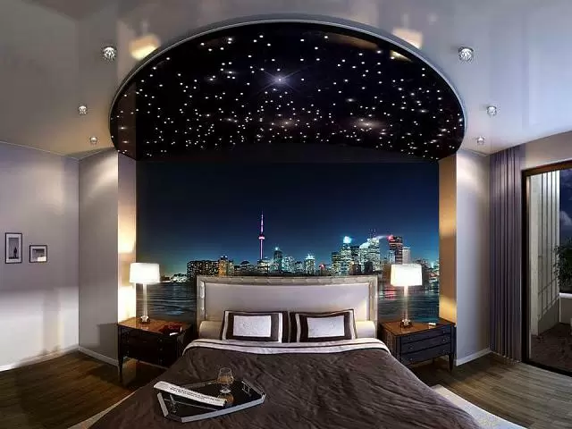 звёздное небо в комнате над кроватью